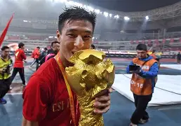 爱游戏APP下载-洛杉矶快船今夜更衣室发声深圳男篮围绕亚冠复出首秀，媒体一致点评：切尔西止住颓势备战中超